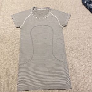 Lululemon Swiftly Tech Size 2